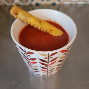 Супа от печени чушки и домати