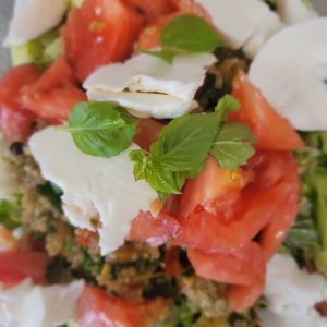 Разнообразни салати